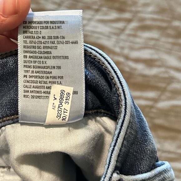 American Eagle High Rise Jegging Size 4 Short Super Stretch Light Wash - Picture 8 of 12